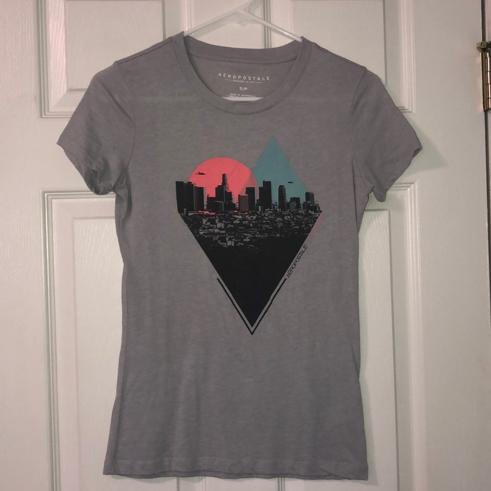 Gray shirt